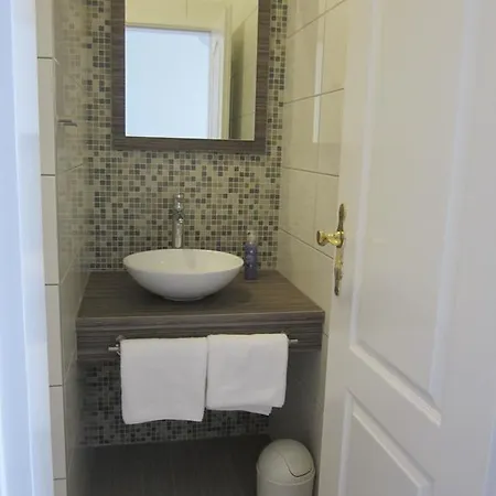 Aurelia Bed & Breakfast